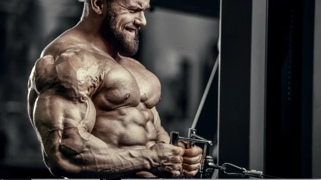 Man jacking up with weights